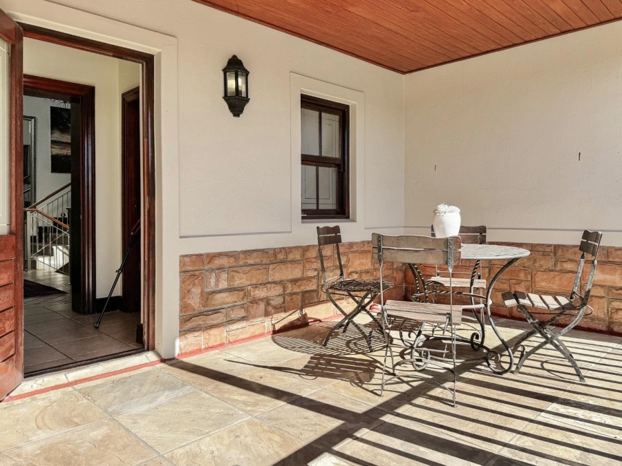 5 Bedroom Property for Sale in Atlantic Beach Golf Estate Western Cape